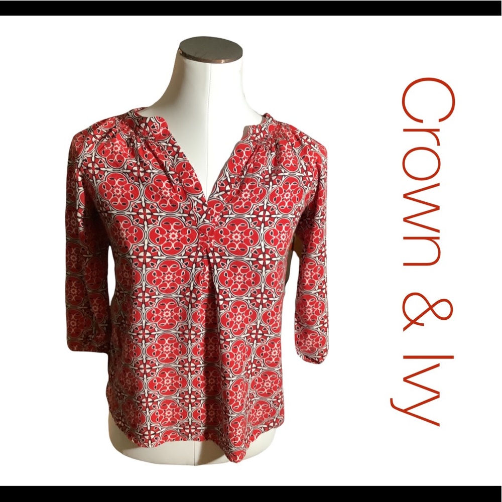 Crown & Ivy Size XS Peasant Blouse